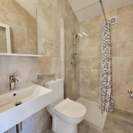 Hébergement de vacances Adriatic Balota With Shared Pool- With Terrace 2 *