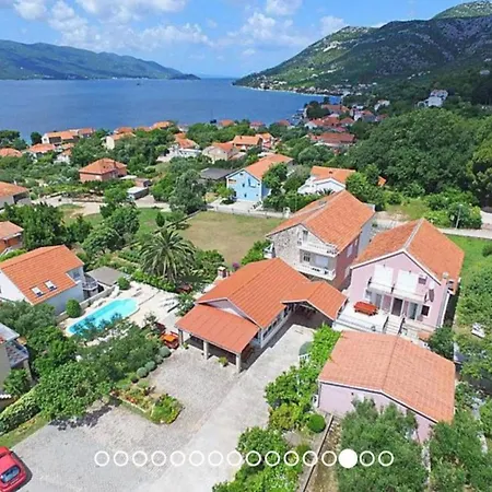 Adriatic Balota With Shared Pool- With Terrace 2 Viganj